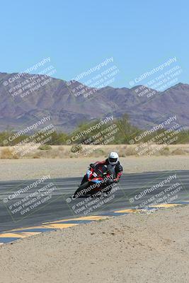 media/Mar-24-2025-Moto Forza (Mon) [[57ce5c5cff]]/1-Advanced Group/Session 3 (Turn 6 Inside)/